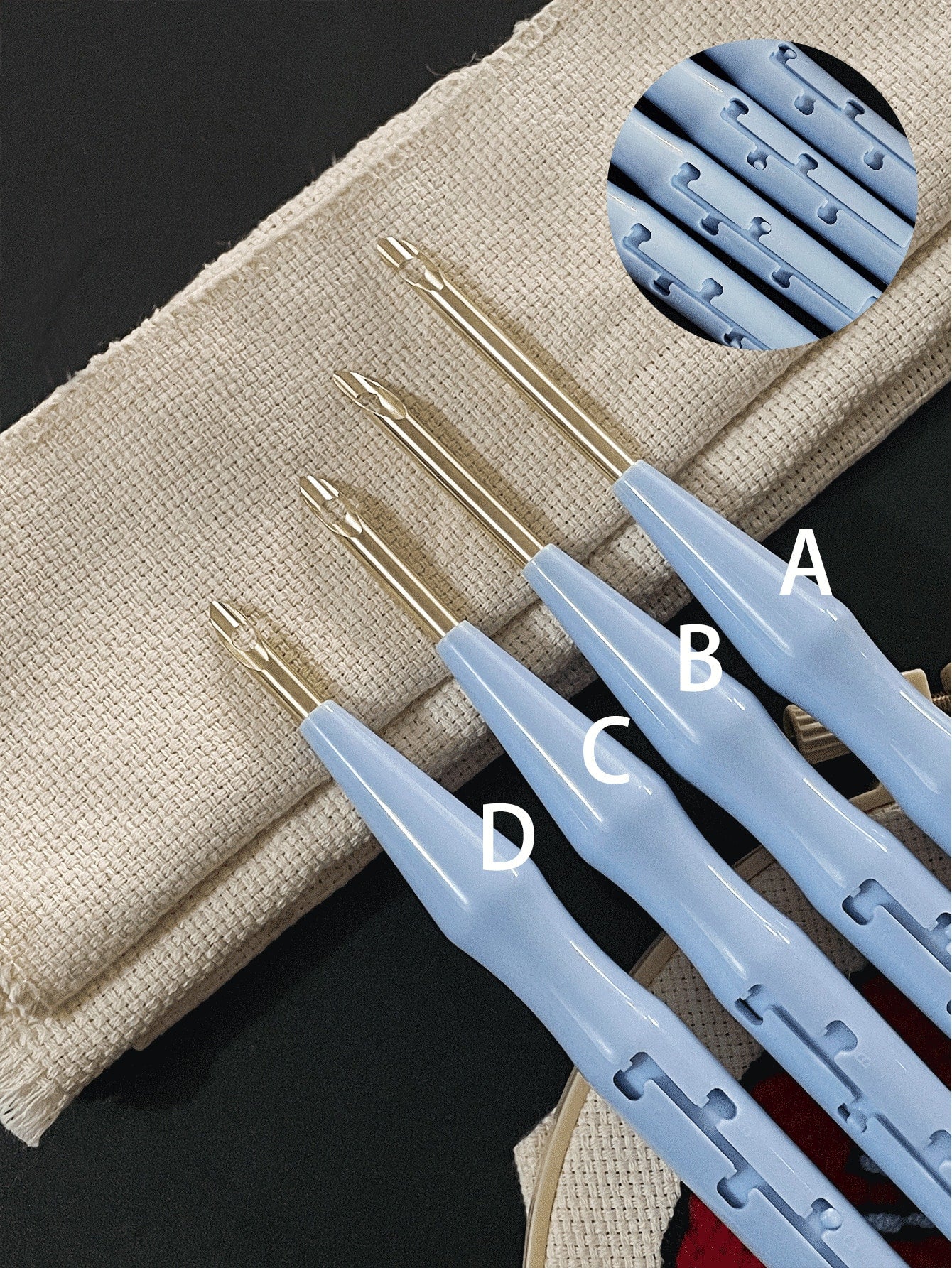 Punch Needle- Adjustable Embroidery Punch Needle- Blue Color 1pc Pack- Easy To Use, Durable Plastic Craft Tool, Can Easily Create Beautiful Patterns