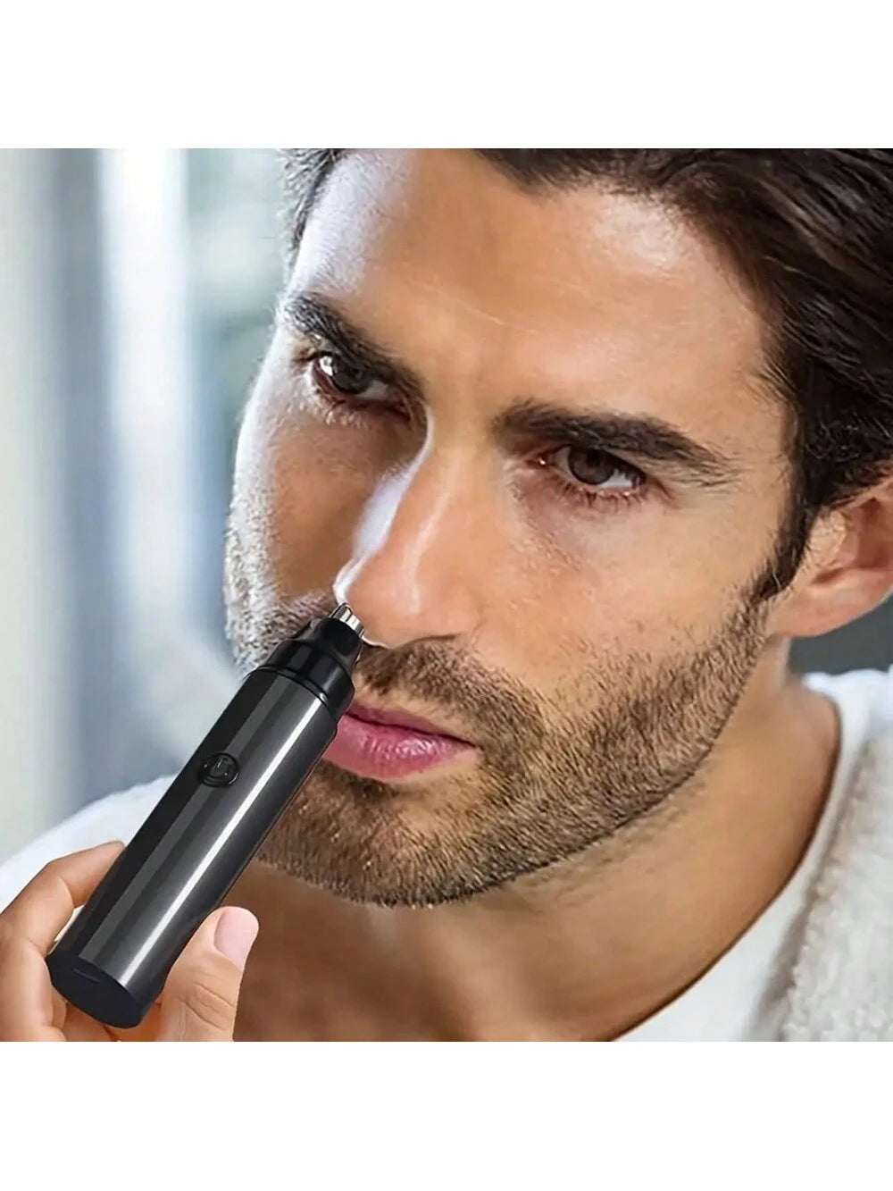 Rechargeable Nose & Ear Hair Trimmer For Men- Portable Shaving Tool For Facial Hair Removal