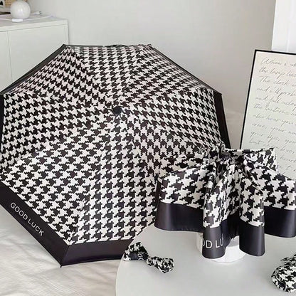 Retro Houndstooth Plaid Manual Folding Umbrella, French Style Sun & Rain Dual-Use Umbrella, Spring Summer Picks, Brides Maid Gifts, Room, Bedroom Decor, Bedroom Decor, Beach, Travel, For Men, For Wome