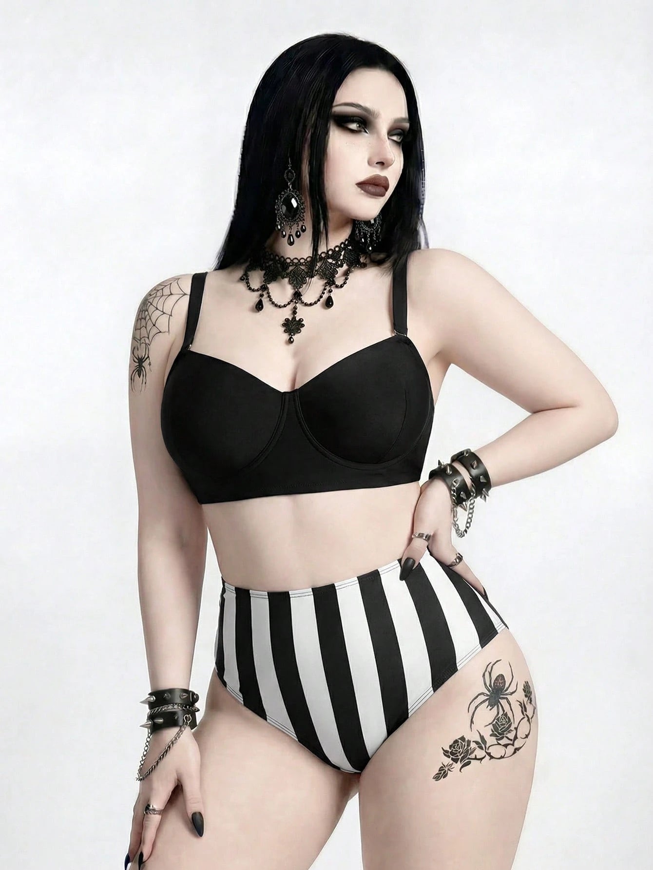 ROMWE Goth 2026 New Vintage Slimming Bikini Set| Push-Up Top For Rounder Bust Shape| Pure Black Minimalist Versatile| Black & White Vertical Striped High-Waist Swim Bottoms With Tummy Control And L