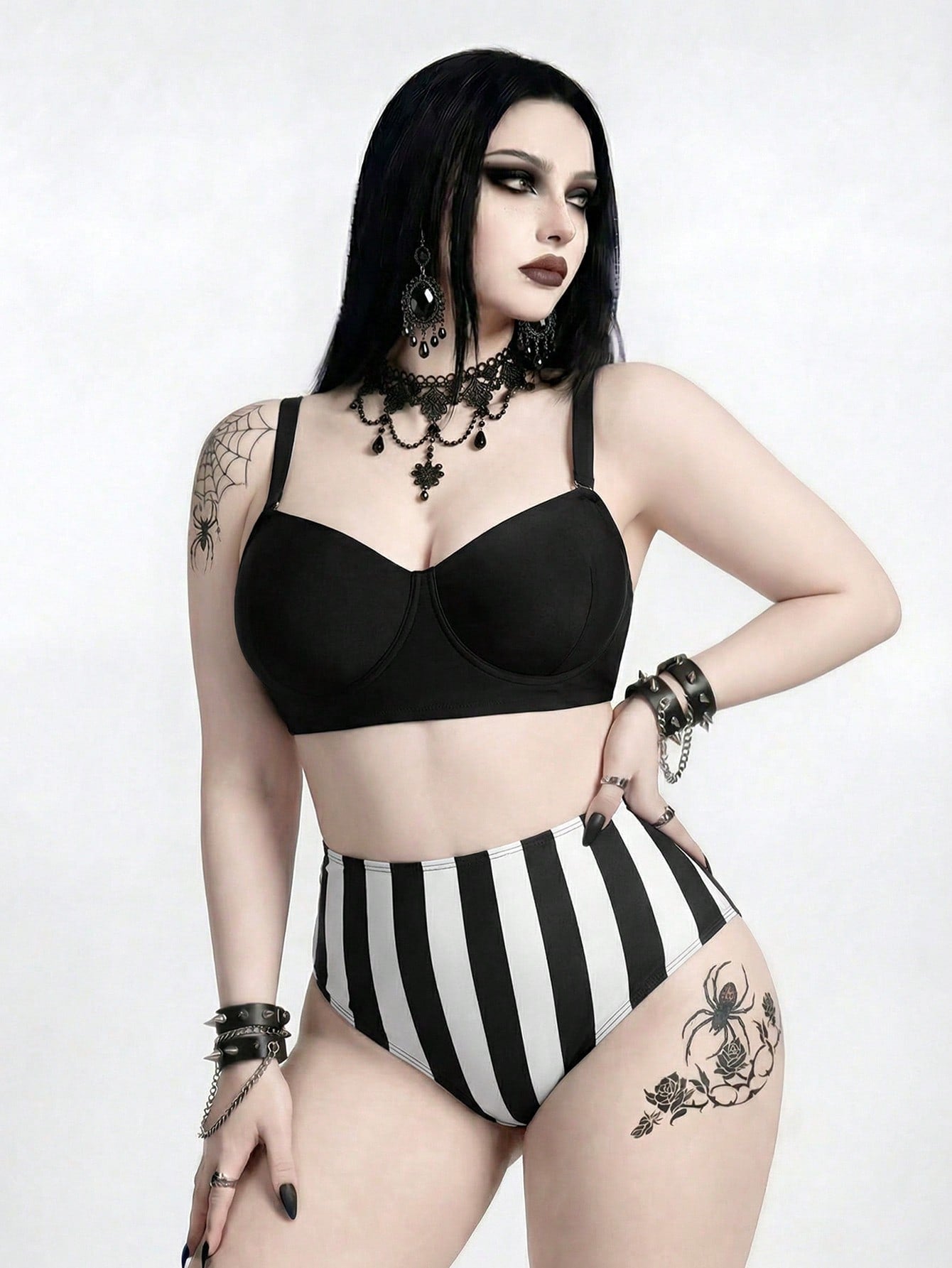 ROMWE Goth 2026 New Vintage Slimming Bikini Set| Push-Up Top For Rounder Bust Shape| Pure Black Minimalist Versatile| Black & White Vertical Striped High-Waist Swim Bottoms With Tummy Control And L