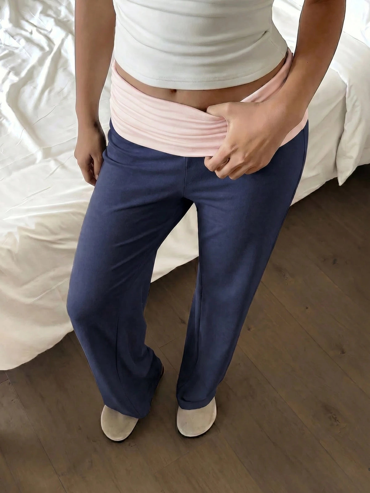 SCARLUX Summer & Autumn Y2K Women's Solid Navy Blue Flare Pants, Folded Low Waist Casual Long Pants, Suitable For Back To School Streetwear