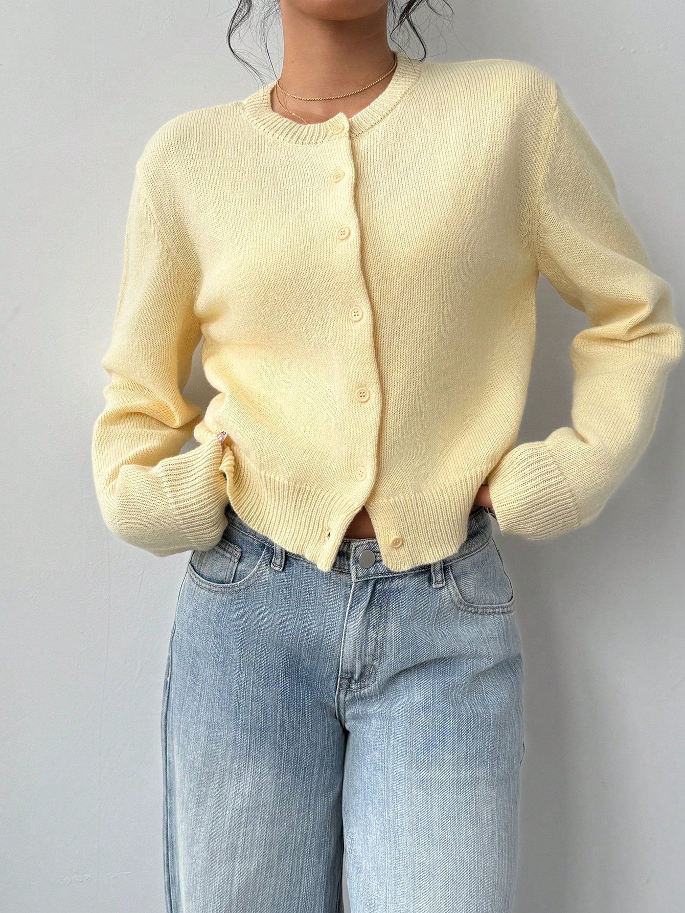 SHEIN BASICS Casual Solid Color Round Neck Long Sleeve Loose Cropped Women Cardigan Sweater Women Autumn Coat Back-To-School School Off Campus Pale Yellow