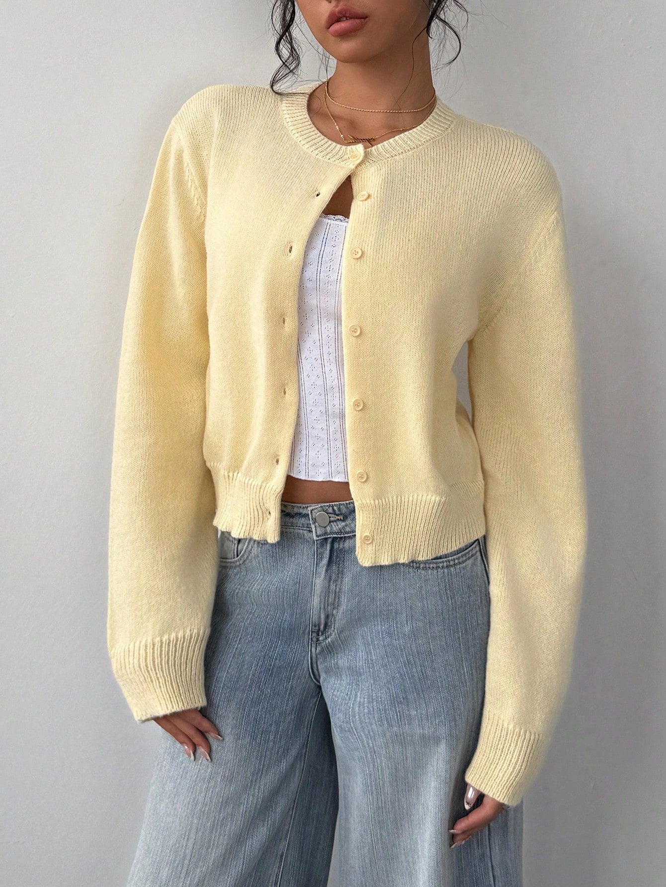 SHEIN BASICS Casual Solid Color Round Neck Long Sleeve Loose Cropped Women Cardigan Sweater Women Autumn Coat Back-To-School School Off Campus Pale Yellow