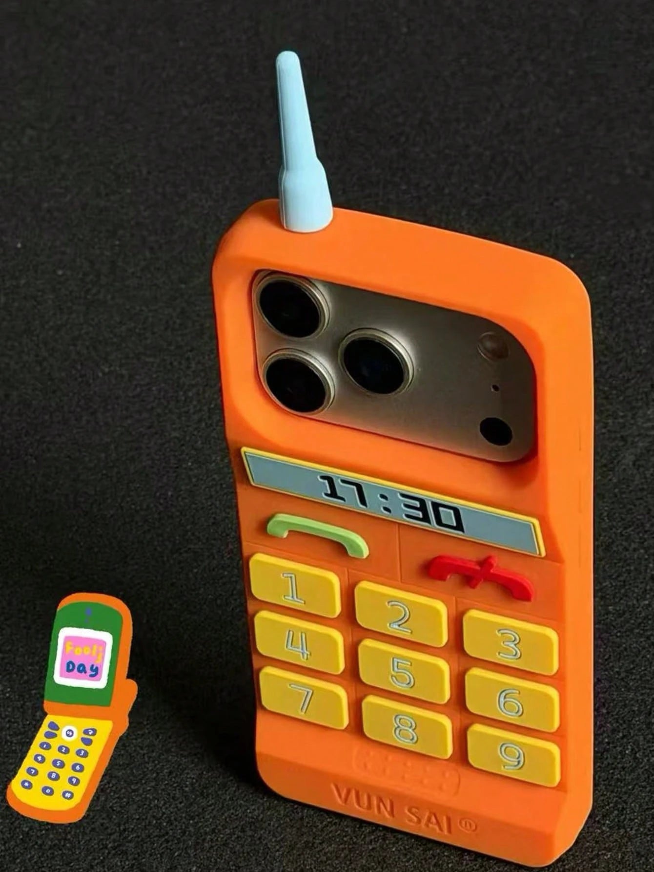 Silicone 3D Retro Brick Phone Case Compatible With IPhone 17 Pro Max, Funny Novelty Toy Gift For IPhone 16 Plus