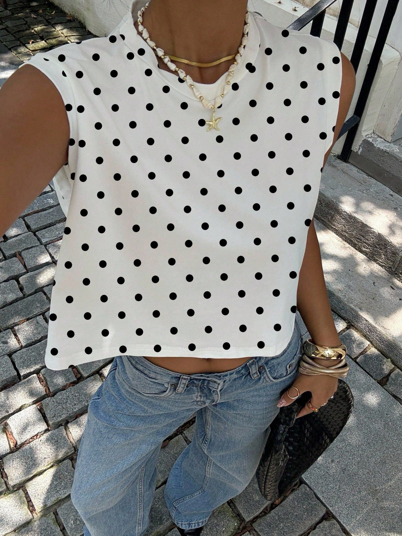 Siren Gaze Full Embroidery Women's Casual Round Neck Sleeveless Cropped Tank Top, Suitable For Summer