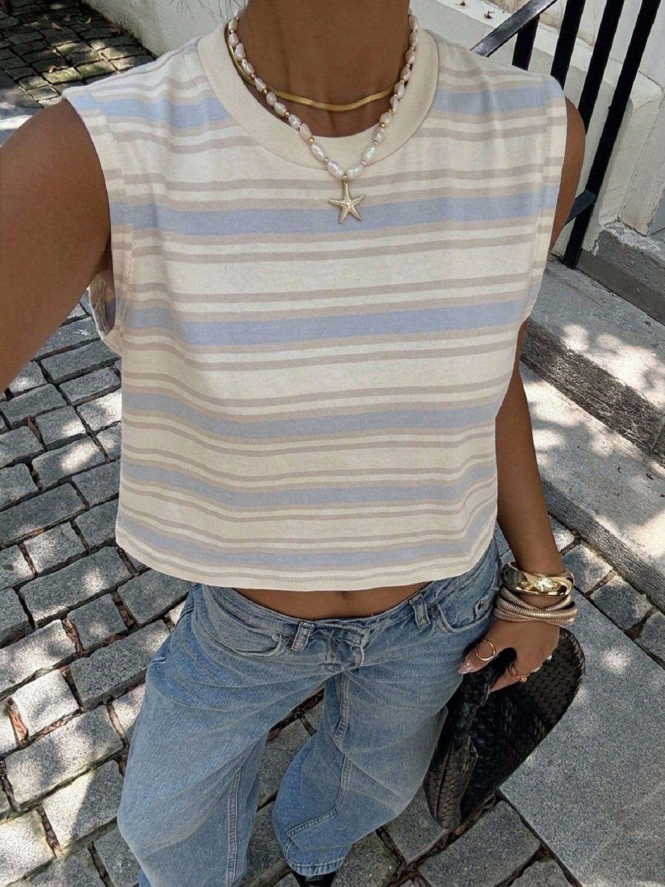 Siren Gaze Full Embroidery Women's Casual Round Neck Sleeveless Cropped Tank Top, Suitable For Summer