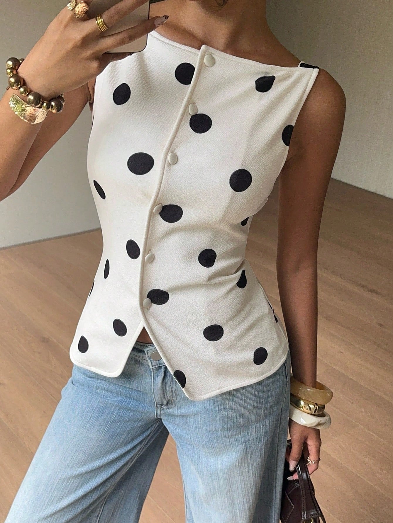 Siren Gaze Women's Sleeveless White And Black Polka Dot Polka Dots Shirt, Slim Fit Single-Breasted Summer Tank Top, Vintage Elegant Tea Party Brunch Casual Retro