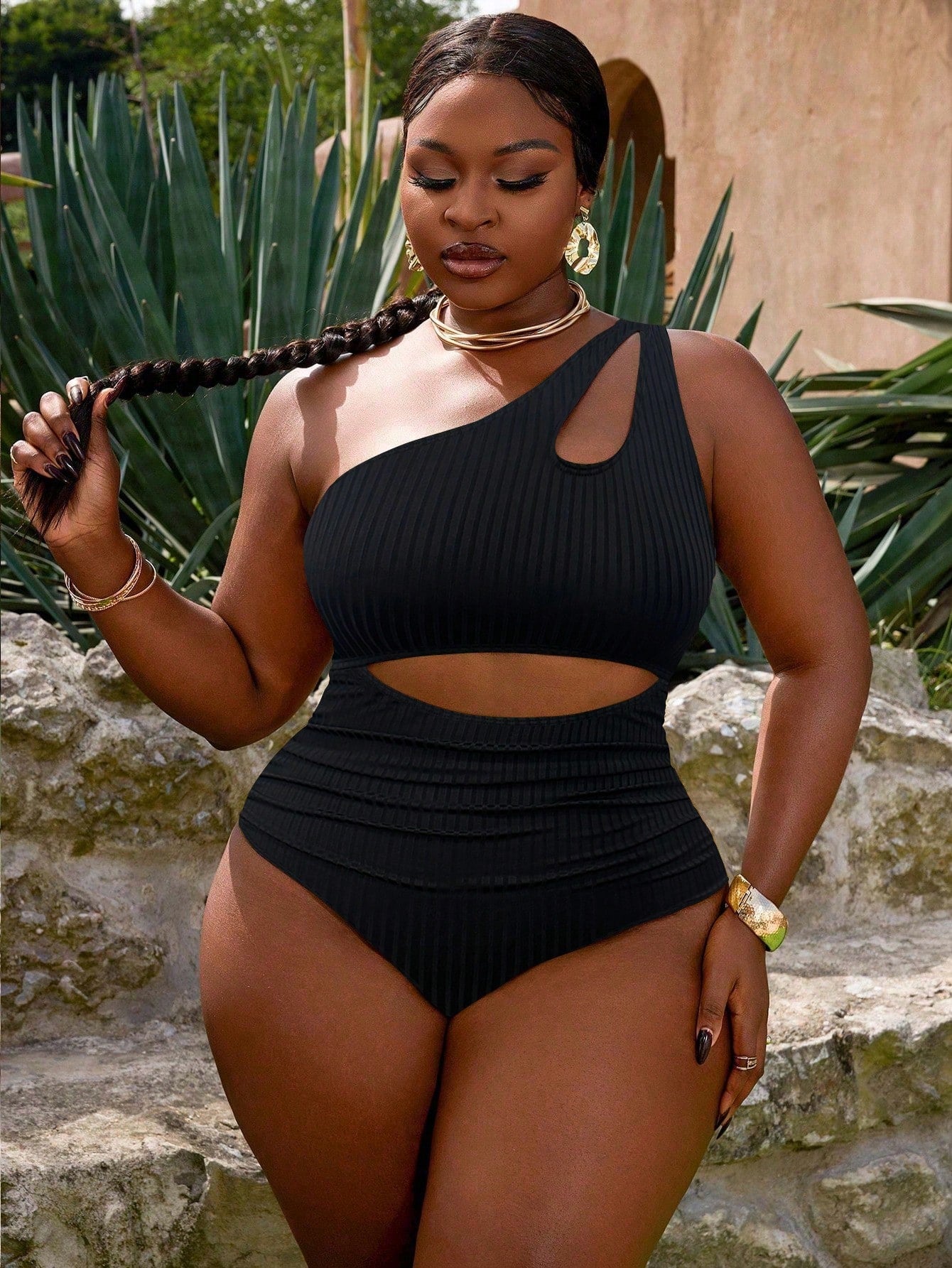 Slaydiva Plus Size Women's Black Ribbed One-Shoulder Hollow Split Pleated One-Piece Swimsuit, Casual Vacation For Summer