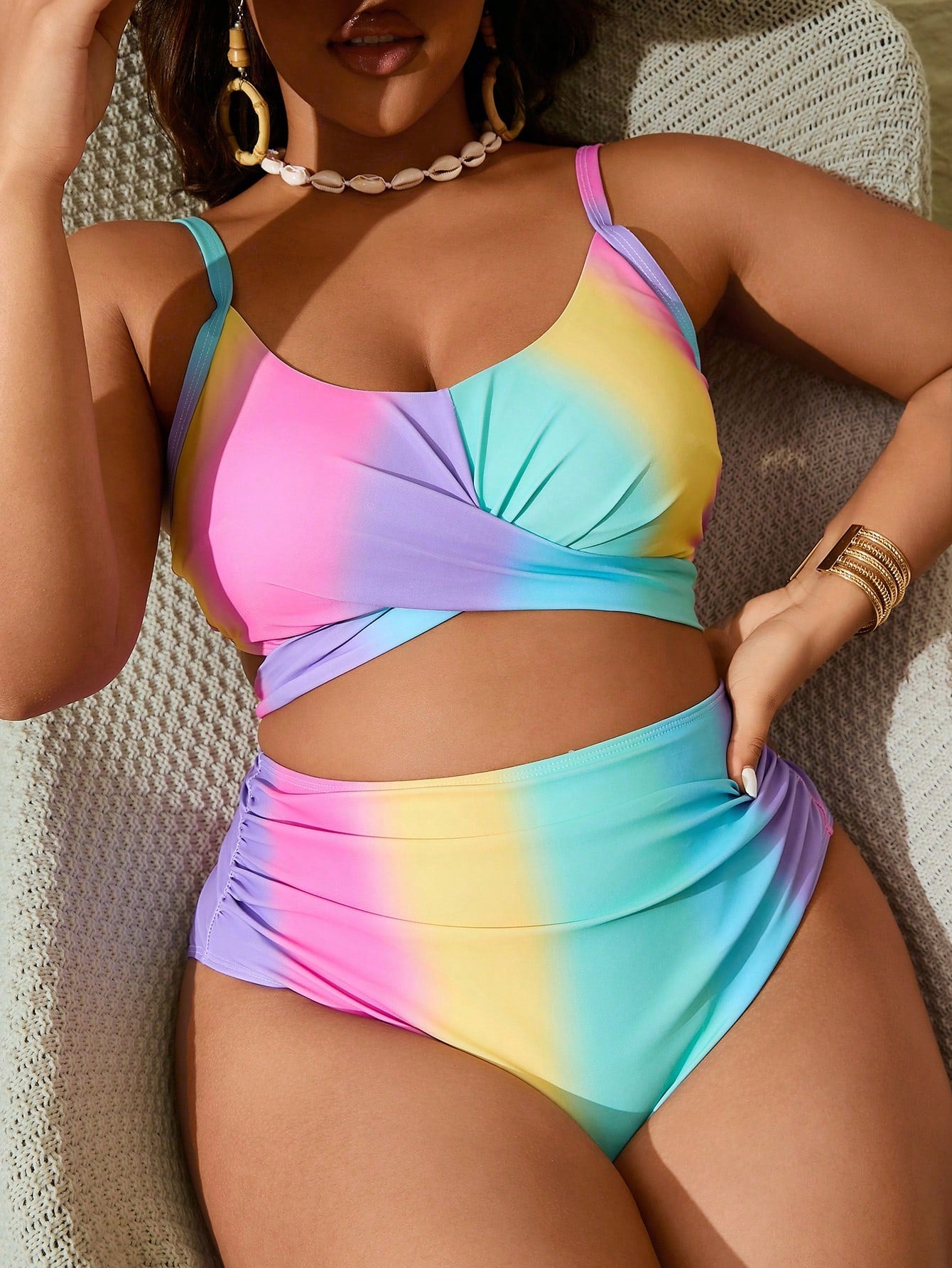 Slaydiva Plus Size Women's Summer Beach Striped Pleated Spaghetti Strap Bikini Top And Triangle Bottom Two-Piece Swimsuit Set