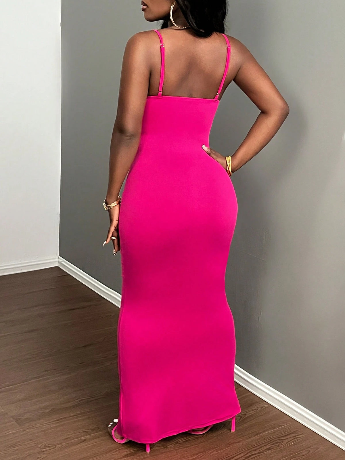 Slaydiva Sexy/Elegant Spaghetti Strap Bodycon Fuchsia Long Low-Cut Ruffle Trim Dress For Women