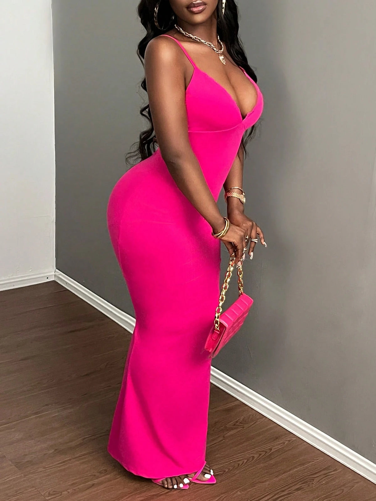 Slaydiva Sexy/Elegant Spaghetti Strap Bodycon Fuchsia Long Low-Cut Ruffle Trim Dress For Women