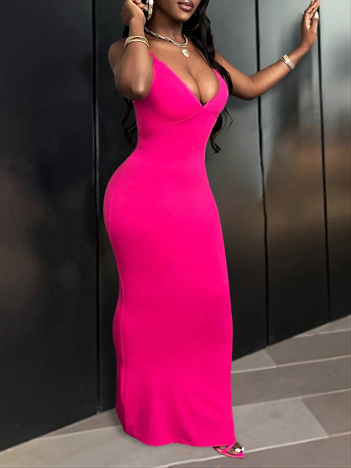 Slaydiva Sexy/Elegant Spaghetti Strap Bodycon Fuchsia Long Low-Cut Ruffle Trim Dress For Women