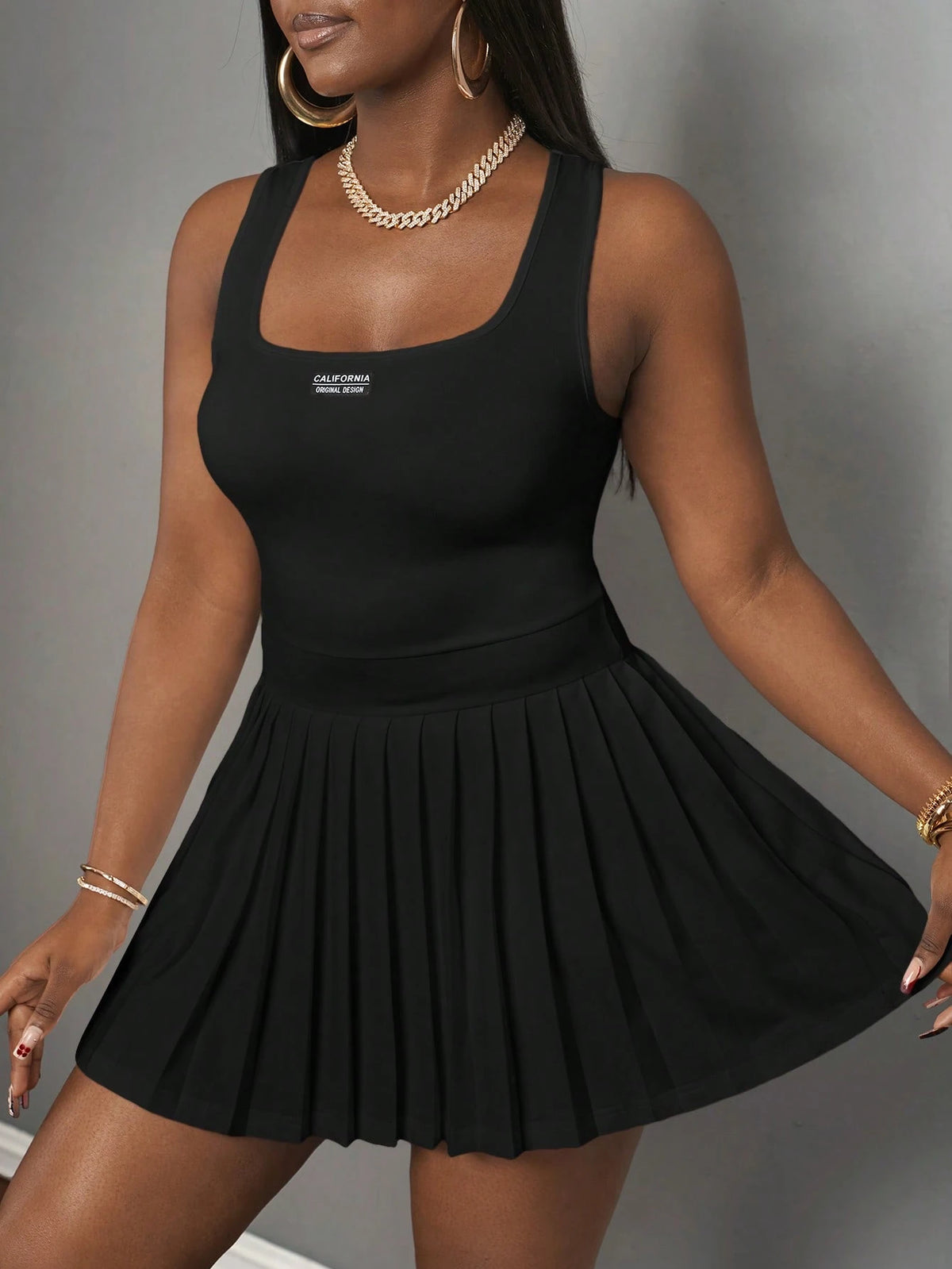 Slaydiva Women's Black Summer Casual Everyday Back-To-School U-Neck Knitted Mini Dress,Basic Racer Vest Pleated Skirt Culottes With Shorts Sun Dresses