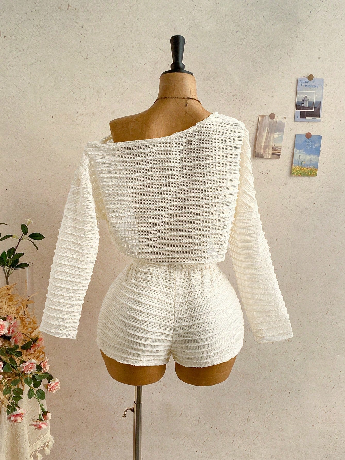 Soleia 2pcs Women Solid Color Asymmetric Collar Long Sleeve Top And Elastic Waist Shorts Set