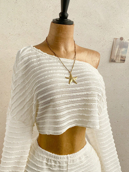Soleia 2pcs Women Solid Color Asymmetric Collar Long Sleeve Top And Elastic Waist Shorts Set