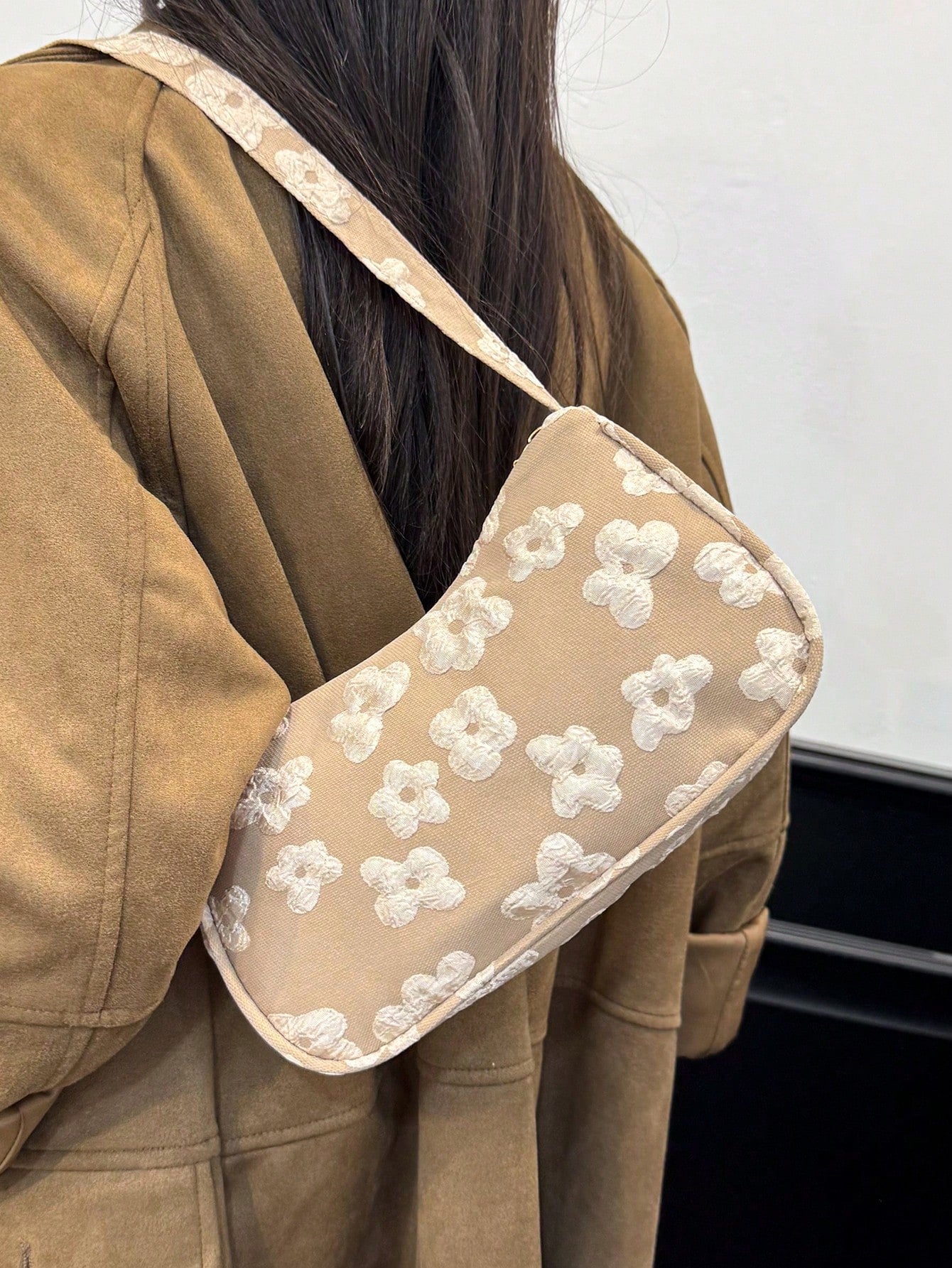 Solid Color Casual Lightweight Luxury Shoulder Bag, Suitable For Women's Daily Commute In Spring And Summer