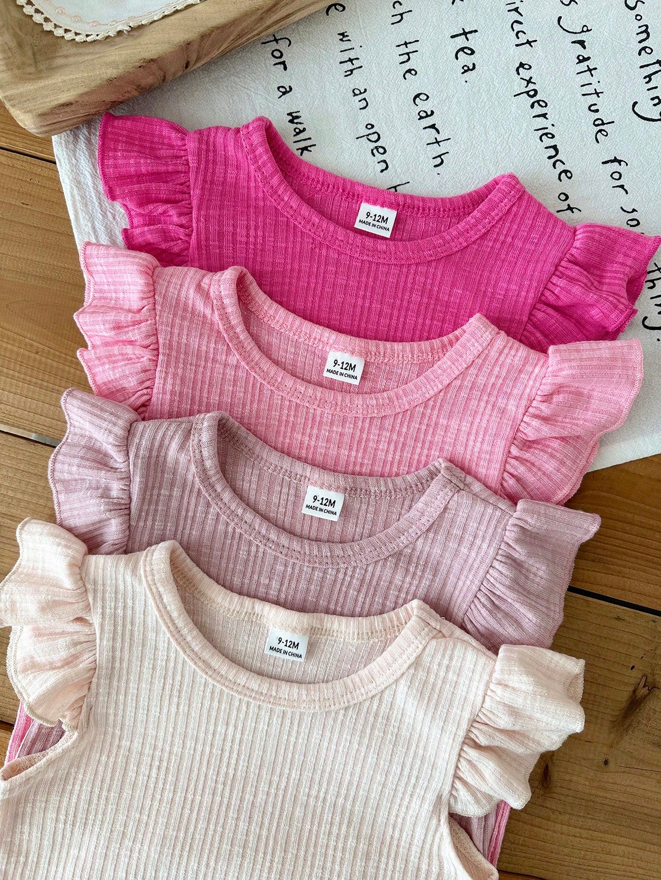 Souflis Souflis 4 Sets Baby Girl Floral & Bow T-Shirt Paired With Floral Print Shorts, Pink Bow T-Shirt Paired With Solid Shorts, Cherry Print T-Shirt Paired With Striped Shorts, Leopard Bow Print T-S