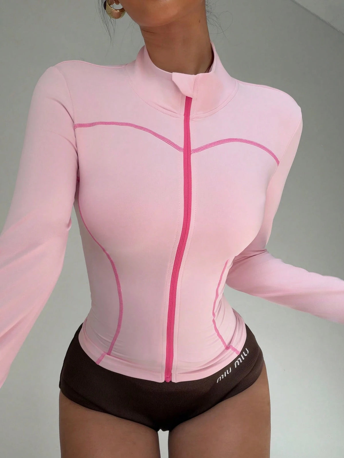 Sovereign Charm Women's Hot Pink Athleisure Sports Jacket,Tight-Fitting Stand Collar,Contrast Color Drawstring,Thumb Hole,Running Yoga Gym Summer Zipper Workout Top