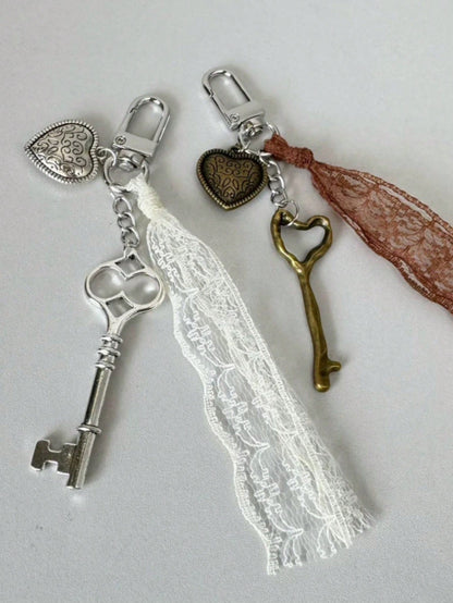 Style Bag Hanging Decoration Heart Pendant Retro Wasteland Style Bag Accessories Autumn And Winter Brown Keychain Lace Valentines