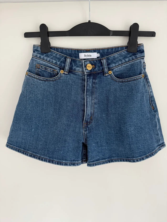 Stylein Kai-shorts NWOT