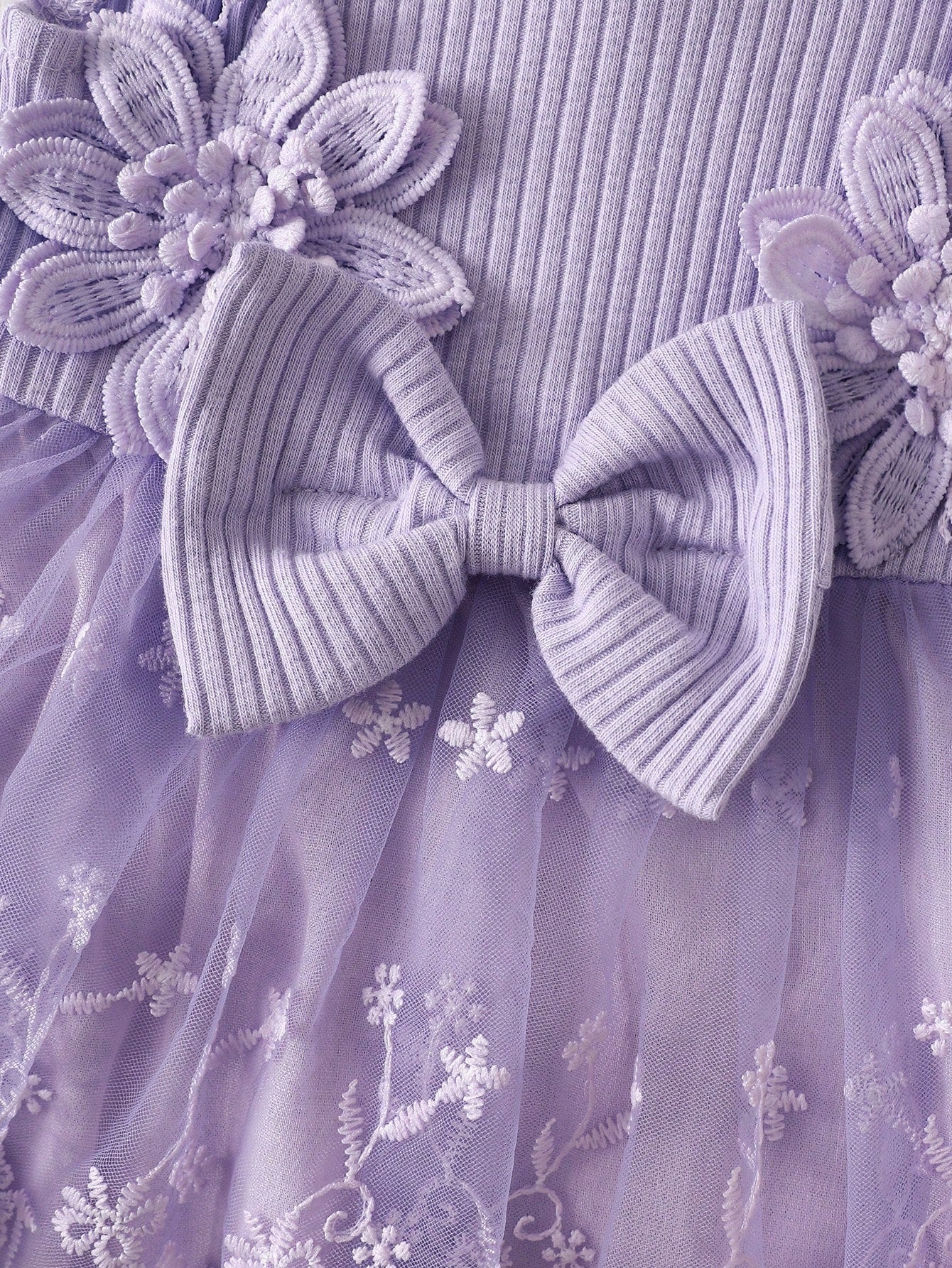 Summer Newborn 2-Piece Set: Purple Ruffle-Sleeve Patchwork Dress With 3D Floral Lace Tulle Skirt And Matching Headband Sweet, Cute, And Elegant; Soft, Skin-Friendly, Loose-Fitting, And Comfortab
