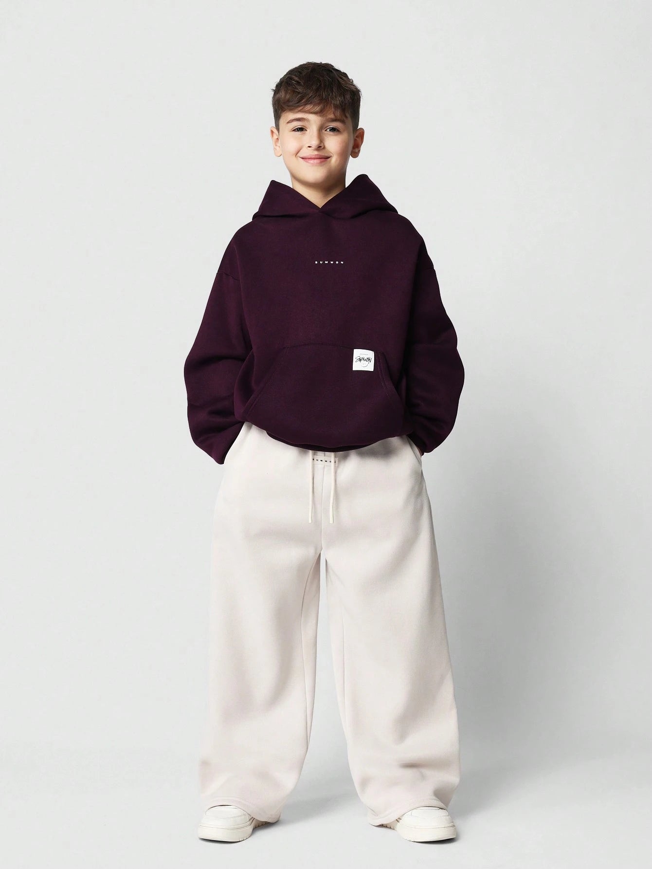 SUMWON Premium Oversized Youth Hoodie Minimalist Winter Autumn Pullover Kangaroo Pocket Sweatshirt Classic Street Style Casual Wear Vacation