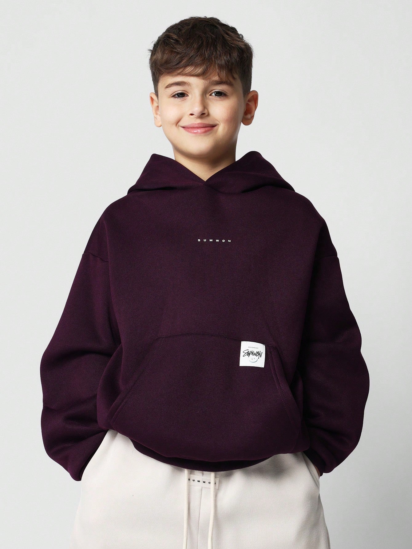 SUMWON Premium Oversized Youth Hoodie Minimalist Winter Autumn Pullover Kangaroo Pocket Sweatshirt Classic Street Style Casual Wear Vacation
