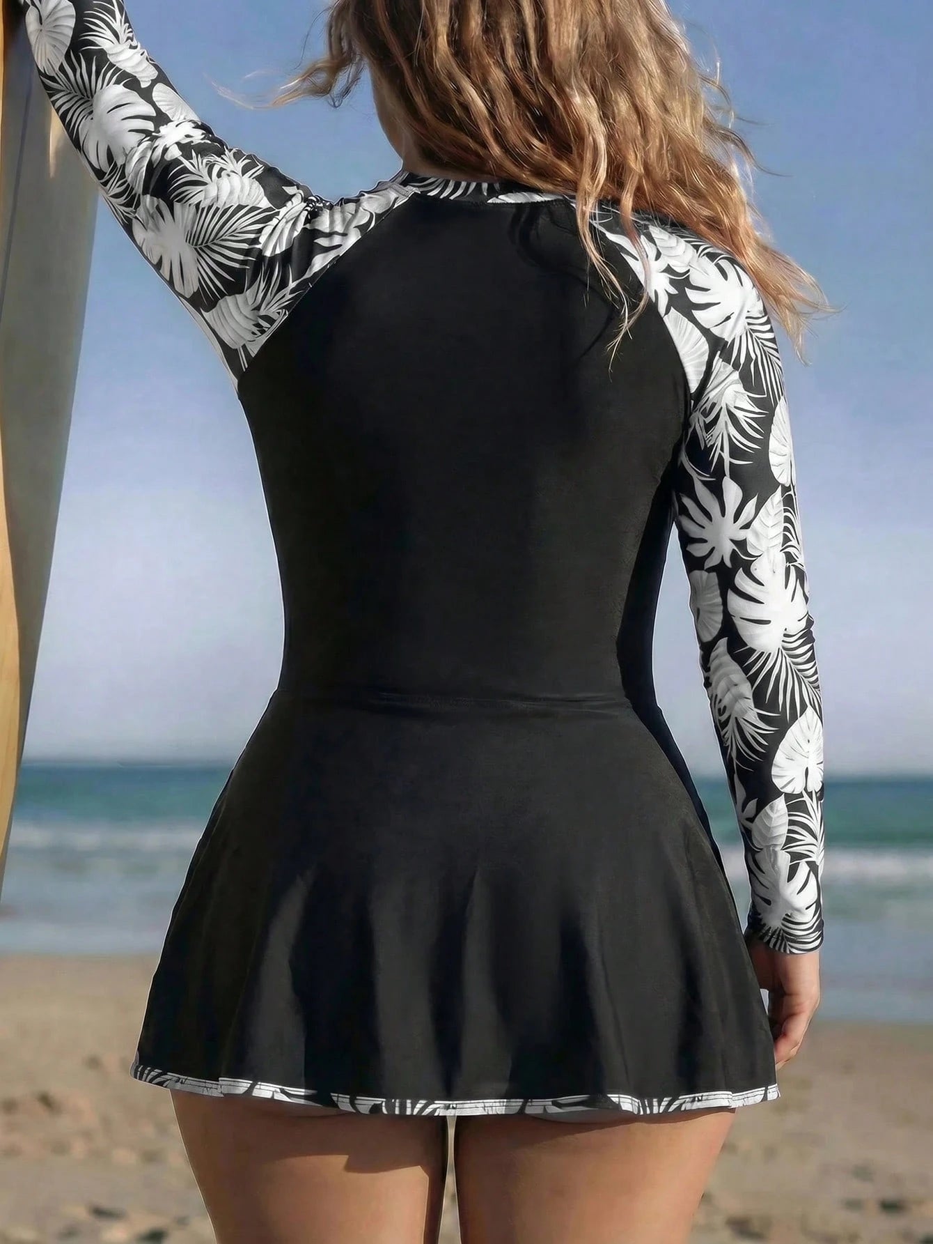 Swim SPRTY New Summer Beach Vacation Plant Print Splice Slimming Plus Size Surfing Suit
