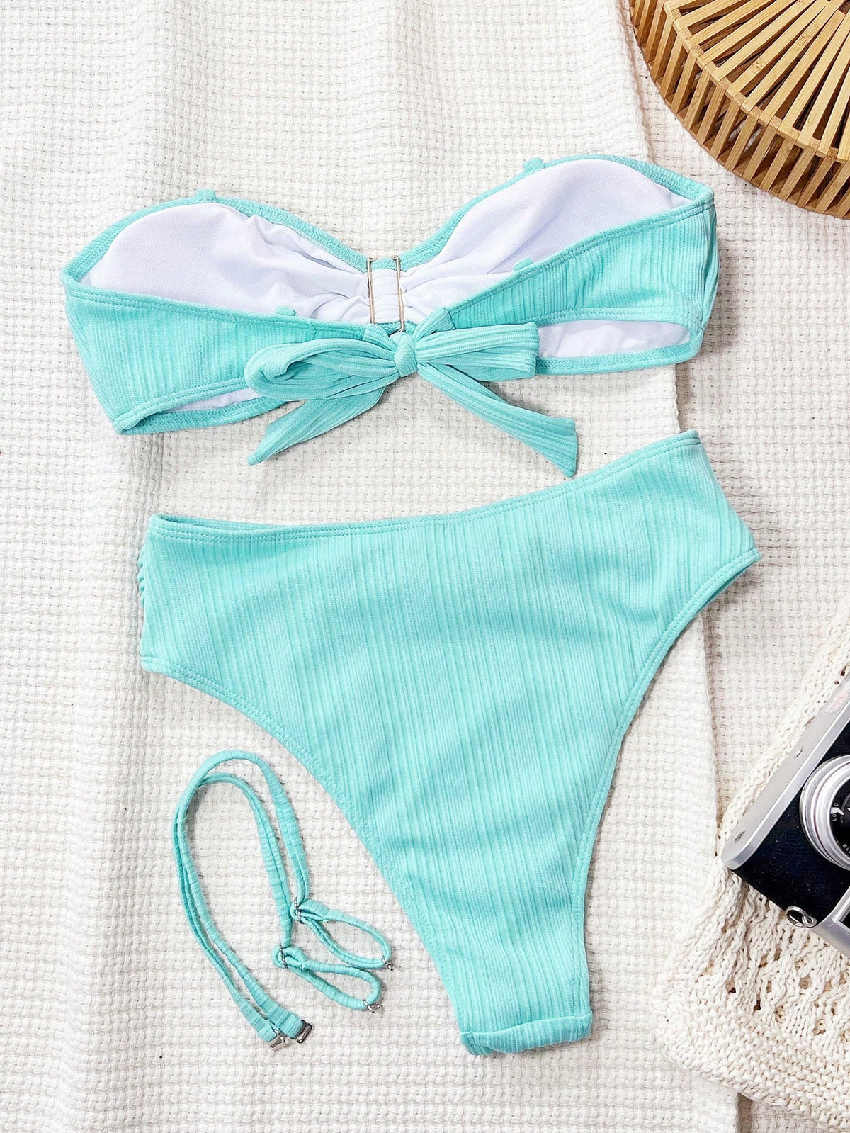 Swim SXY Swim Summer New Solid Color Jacquard Fabric Bandeau Casual Back Tie Detachable Spaghetti Strap High Waist Shorts Metal Shell Decor Beach Bikini Set Women Two-Piece Swimwear