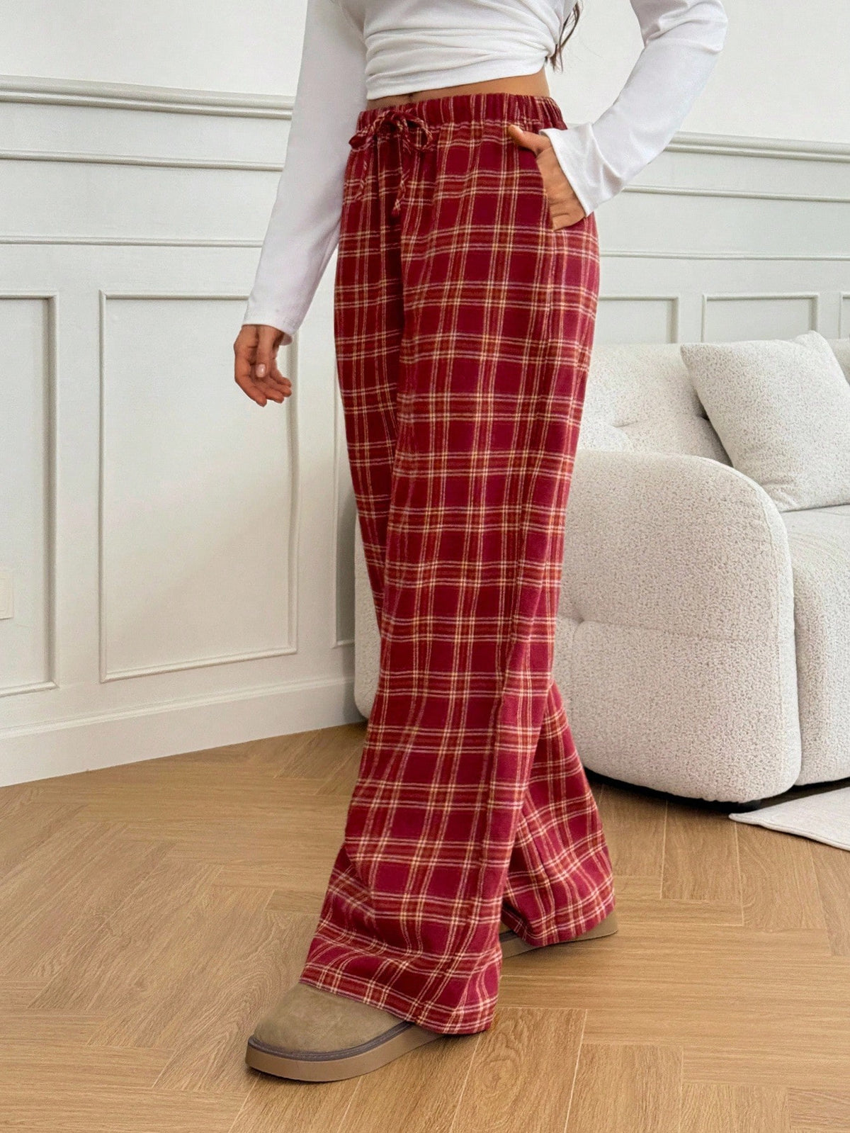 Tall Women's Red Checked Plaid Drawstring Straight-Leg Loose Casual Pants,Winter Home Back-To-School Christmas Pajamas,Holiday Wide-Leg New Year Clothing, Tall Women