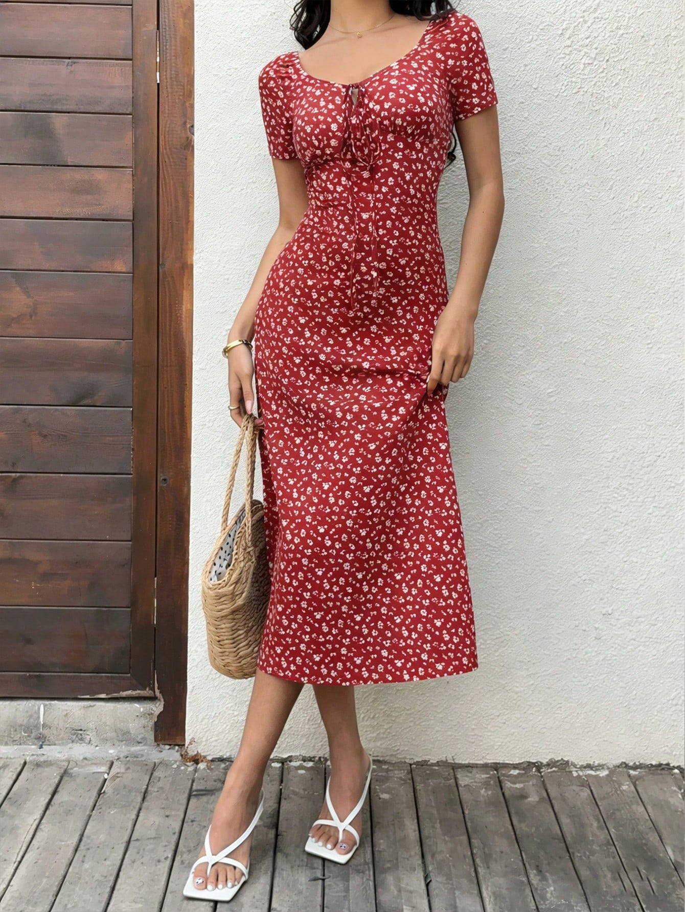 Unity Women's Ditsy Floral Tie Front Short Sleeve Elegant Vacation Dress