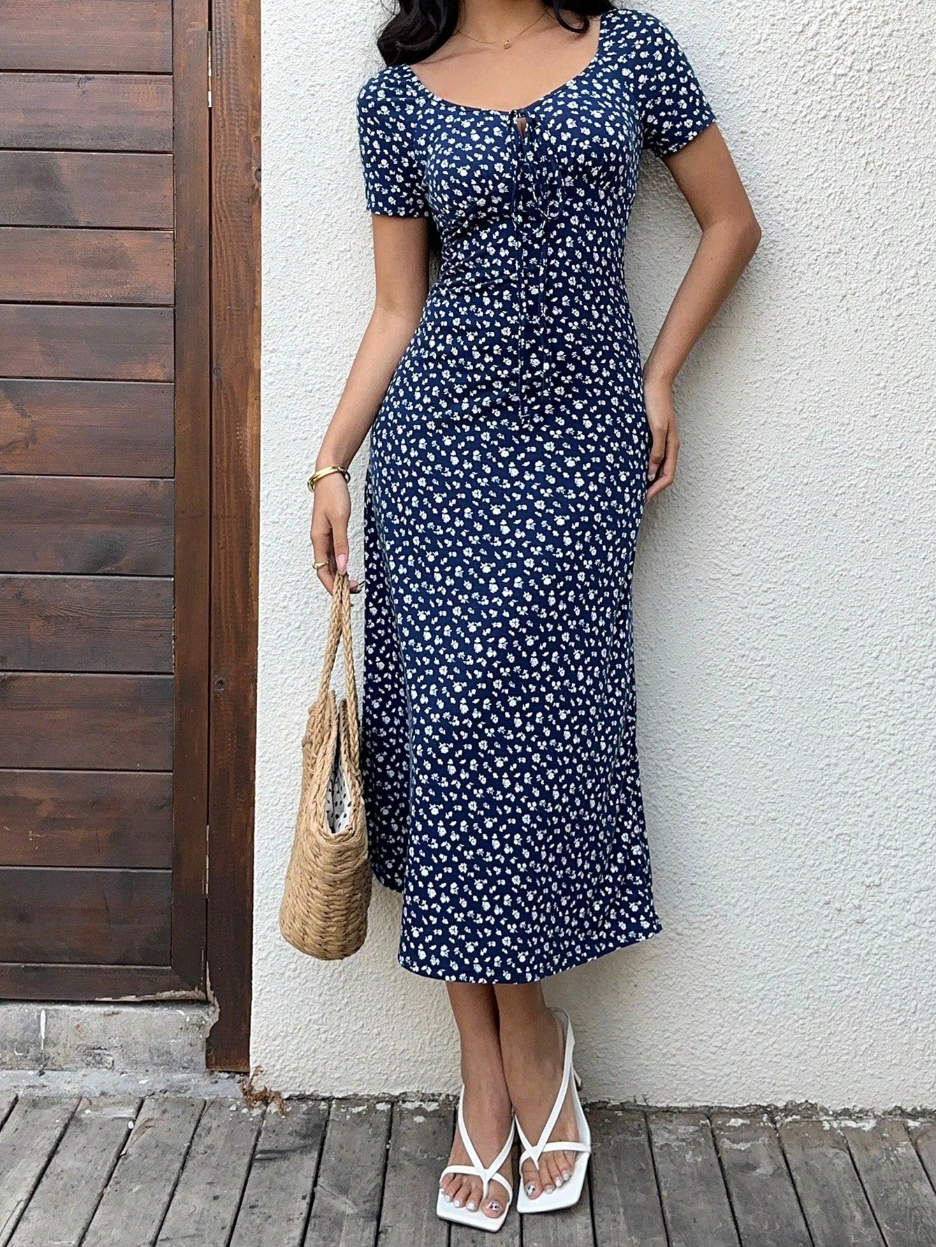 Unity Women's Ditsy Floral Tie Front Short Sleeve Elegant Vacation Dress