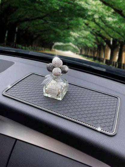Universal Anti-Slip Car Dashboard Mat, Non-Slip Silicone Gel Car Dashboard Storage Pad, Heat-Resistant Sticky Anti-Slip Pad, Suitable For Phone, Fashion Glasses, Keys, Coins, Small Accessories, Car In