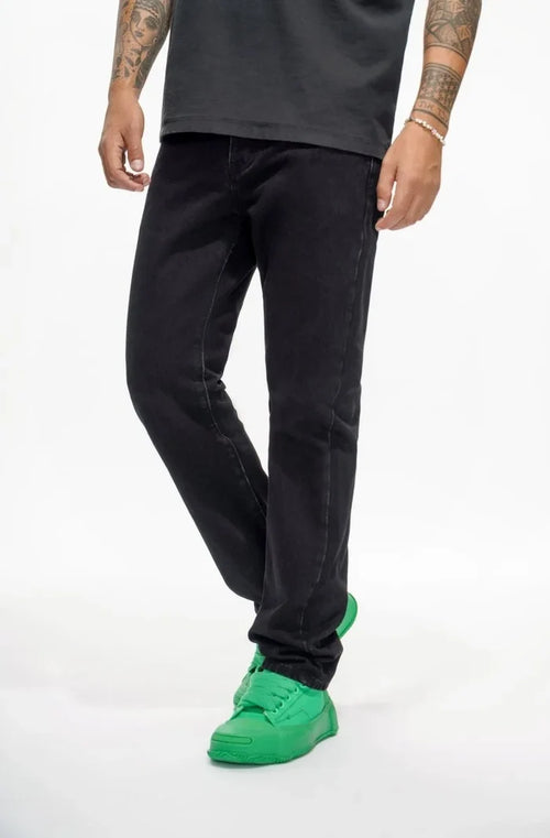 VALABASAS DIFFERENT STRAIGHT FIT JEANS BLACK