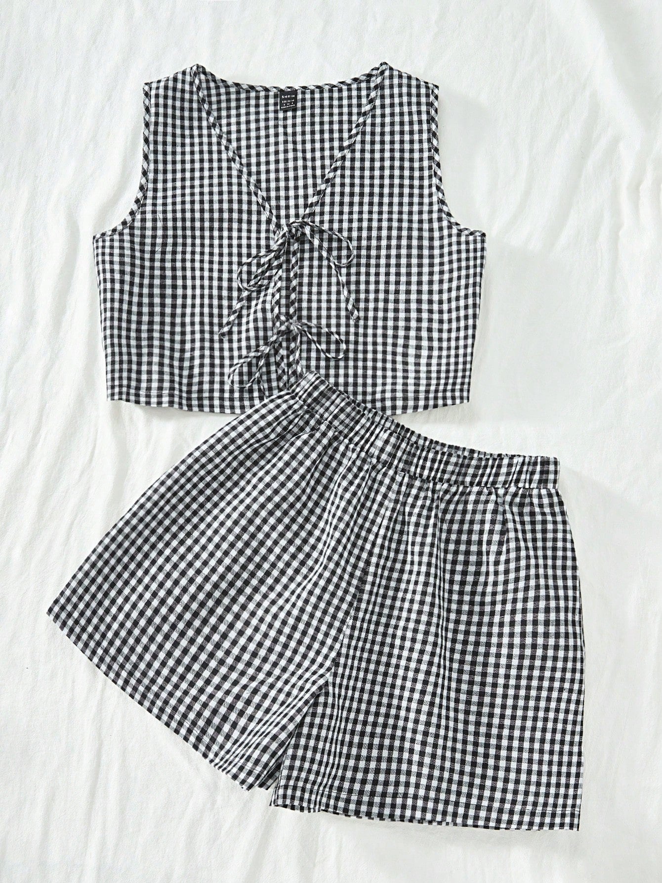 VCAY Casual Woven Plaid Pattern Tank Top & High Waist Loose Shorts Women's Two Pieces Set,For Summer Vacation,Women Summer Clothing