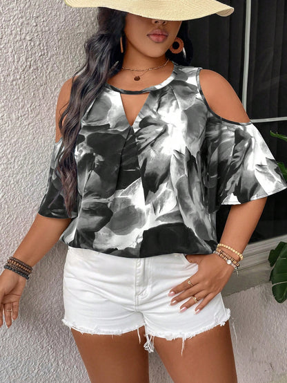 VCAY Plus Size Scoop Neck Allover Print Hollow Casual Blouse