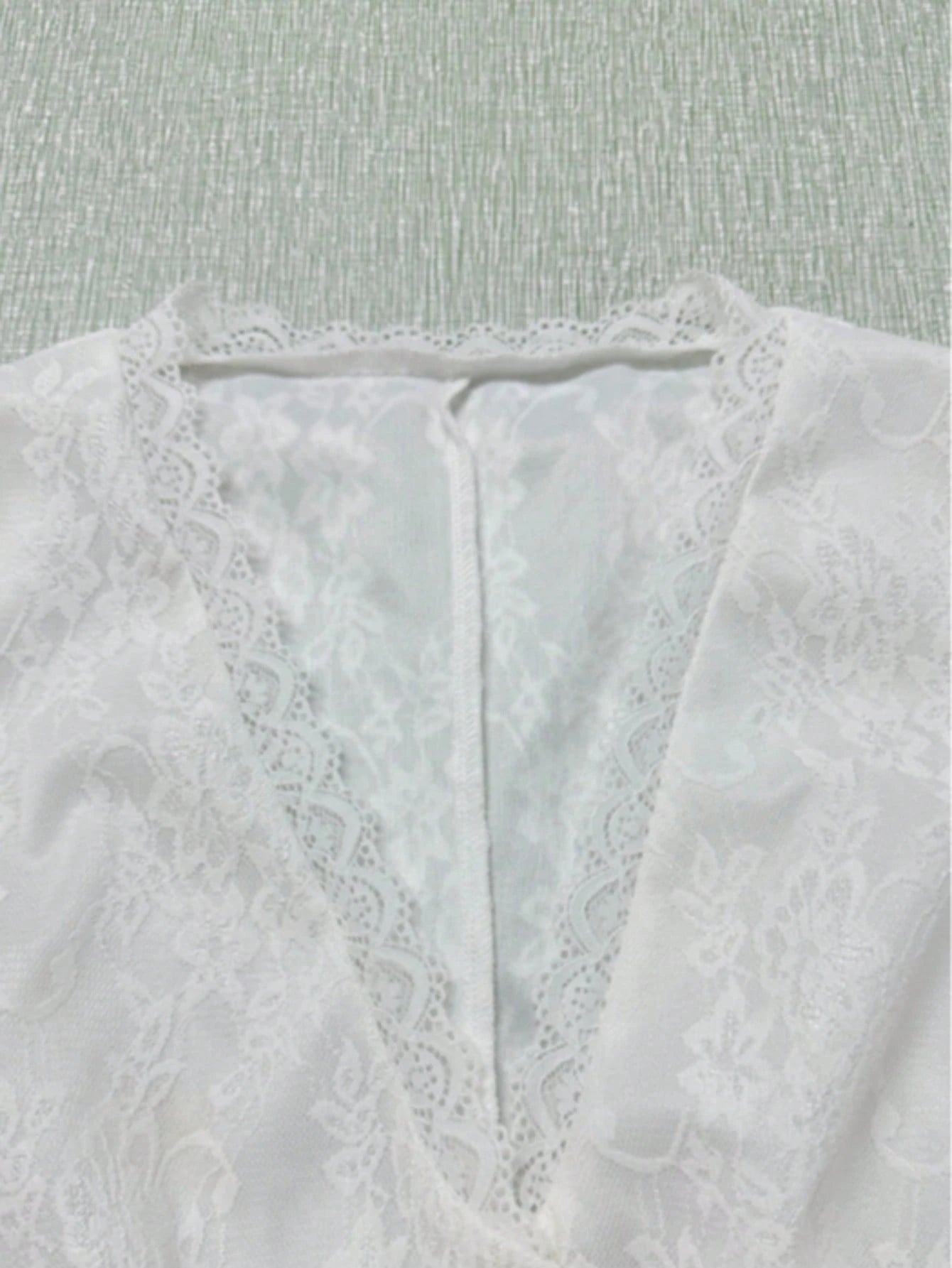 Vintage Western Style White Lace V-Neck Top, Summer Front Button Sleeveless Top, Elegant For Vacation/Party Casual, Boho Chic