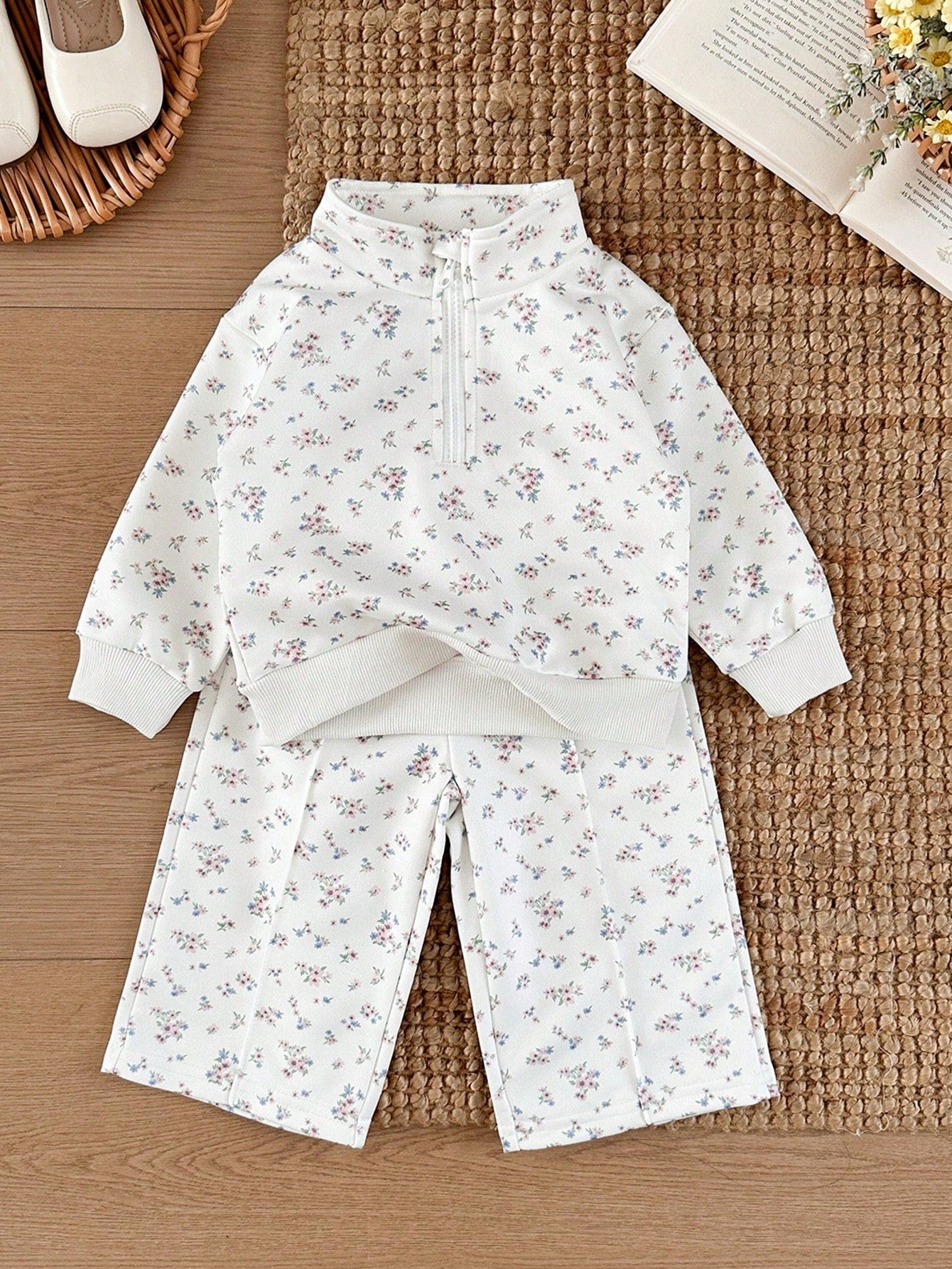 Vintaside Kids Babygirl Infant Girls Spring/Autumn Stand Collar Half-Zip Fashion Casual Digital Print Sweatshirt And Versatile Casual Long Pants Set, Suitable For Outdoor, Camping, Picnic, Trave