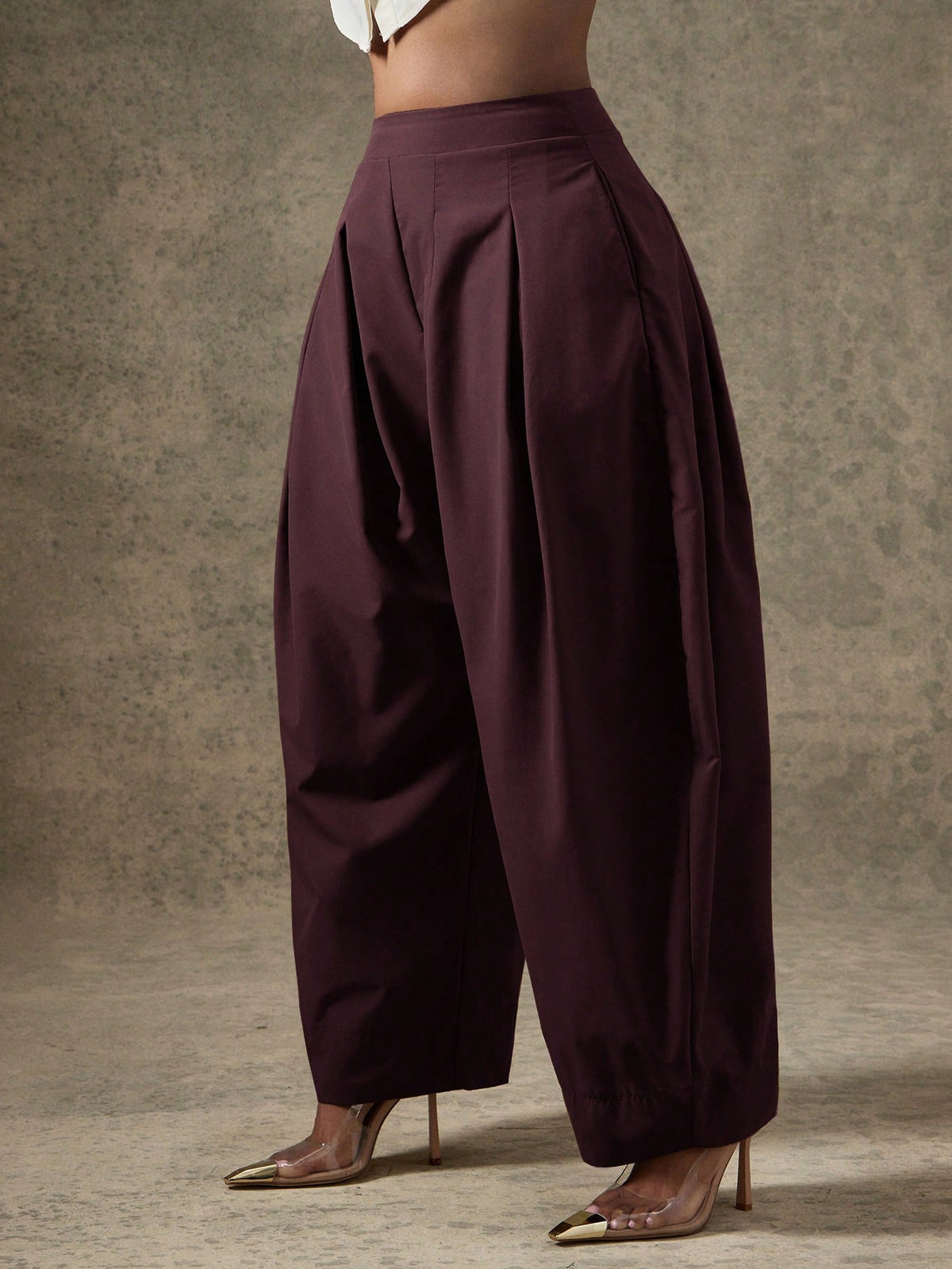 Vixey High Waist Pleated Detail Barrel Leg Office Pants