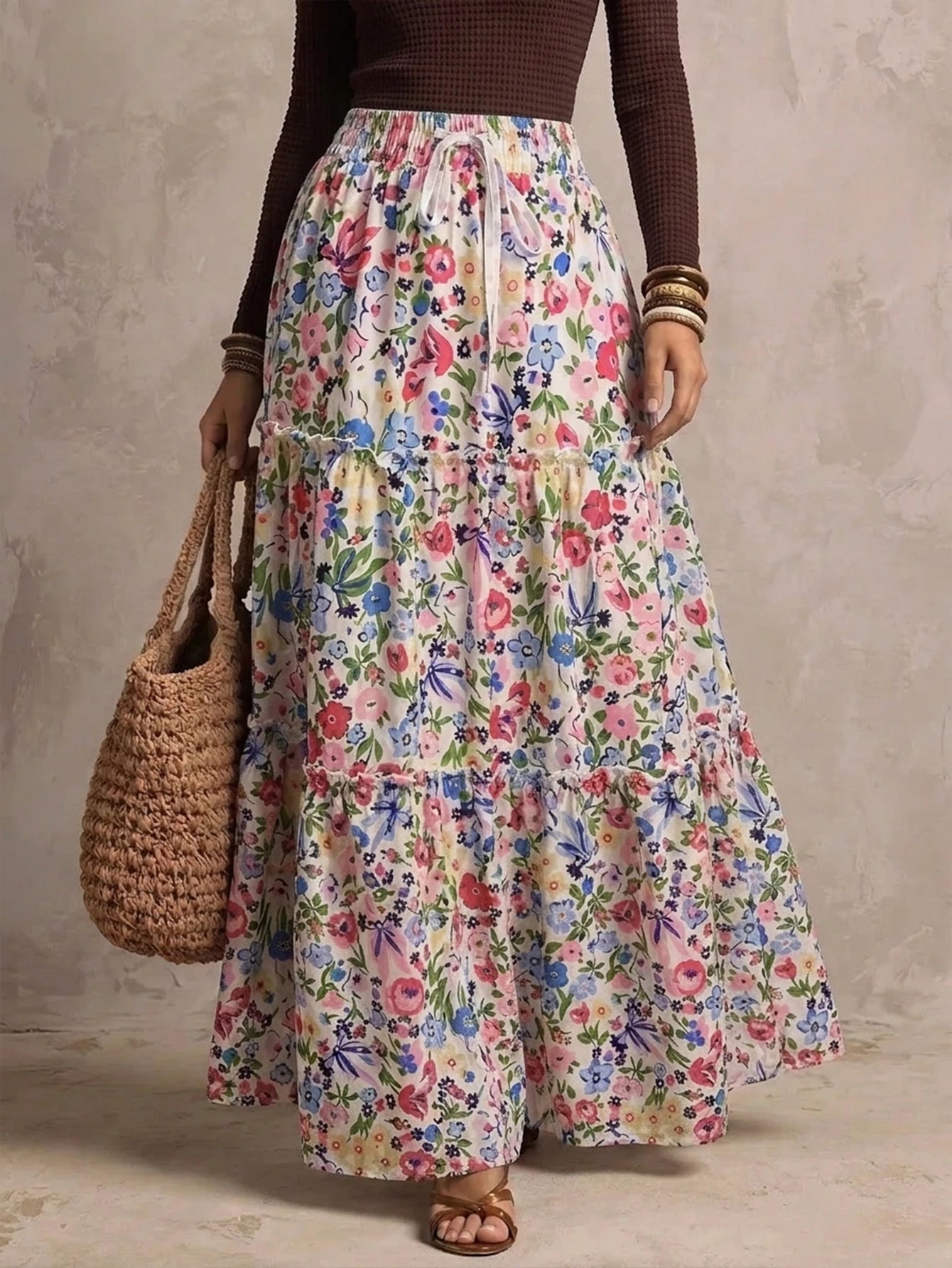 Women's Bohemian Style Maxi Skirt, Made Of Woven Fabric With Floral Print, Layered Ruffle Hem Design, Casual & Elegant Summer