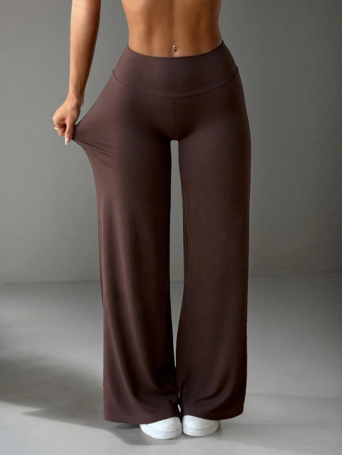 Women's Casual, Commute, Sports, Elegant, Modern Workplace Flared Trousers In Brown, Slim Fit, Summer Spring