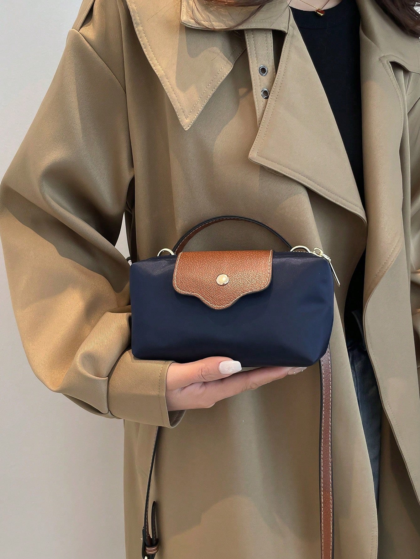 Women's Fabric Nylon Mini Minimalist Crossbody Bag, Magnetic Dumpling Shaped Design, Casual Cute Fashion Handbag