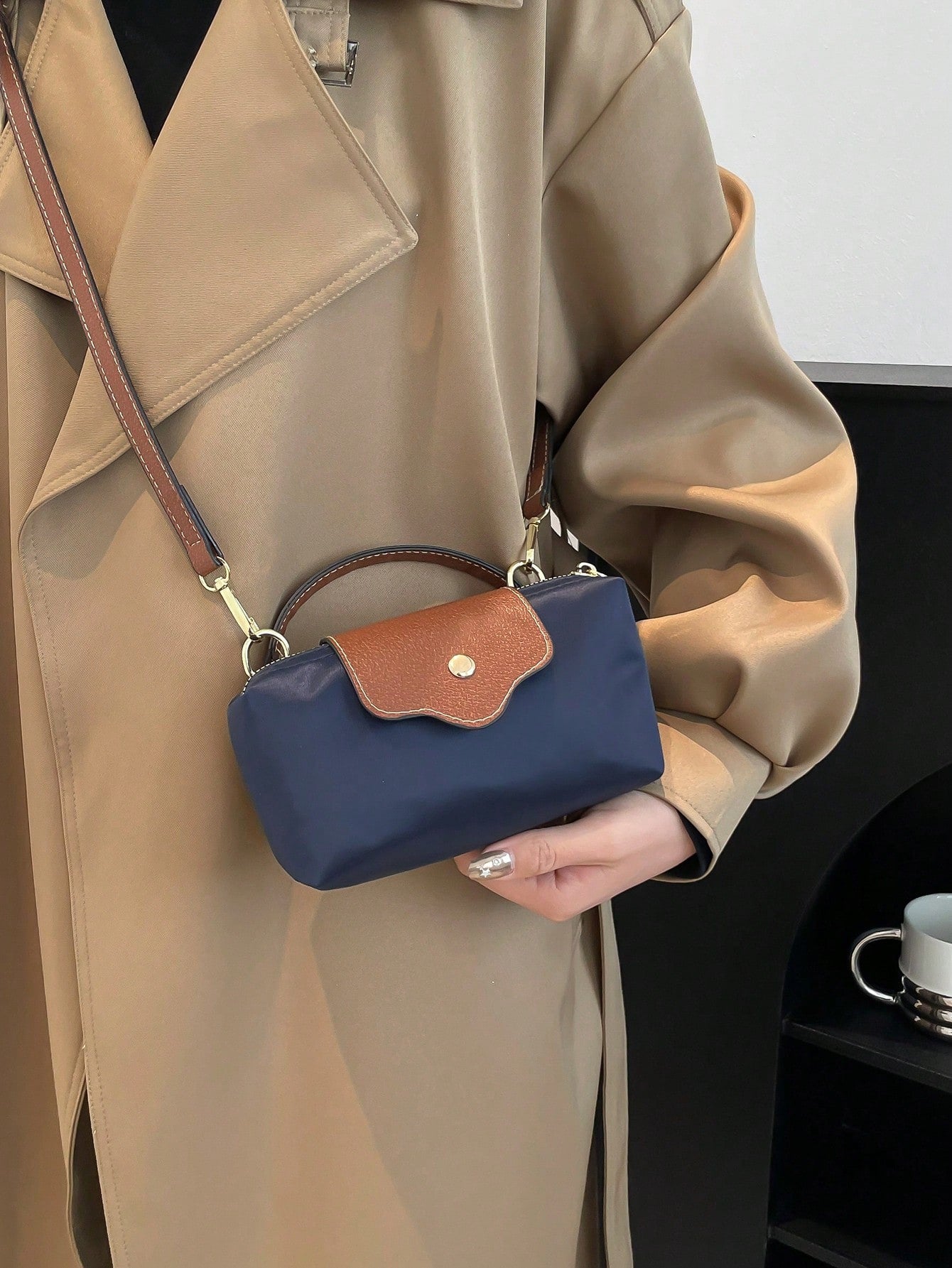 Women's Fabric Nylon Mini Minimalist Crossbody Bag, Magnetic Dumpling Shaped Design, Casual Cute Fashion Handbag