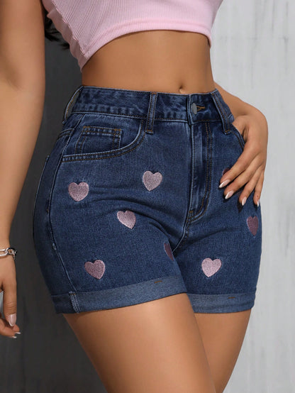Women's Fashion Pink Heart Embroidered Cuffed Hem, Pink Leather Patch Decor, Dark Blue Elastic Denim Shorts Casual Summer