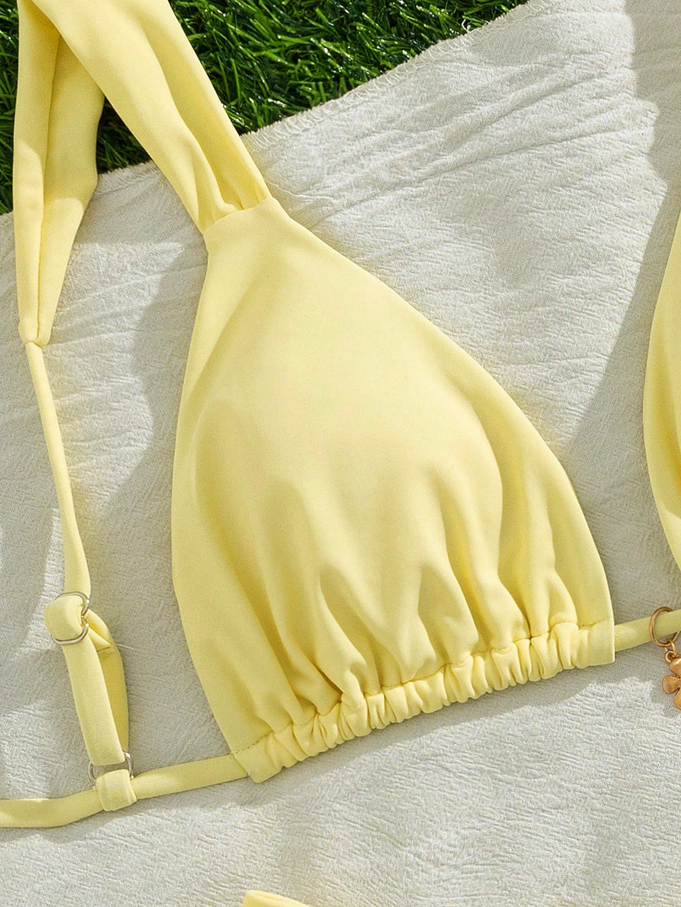 Women's Sexy Solid Yellow Bikini Set With Metal Flower Pendant, Elegant Casual Beach/Resort Wear Summer Vacation, Vacationcore