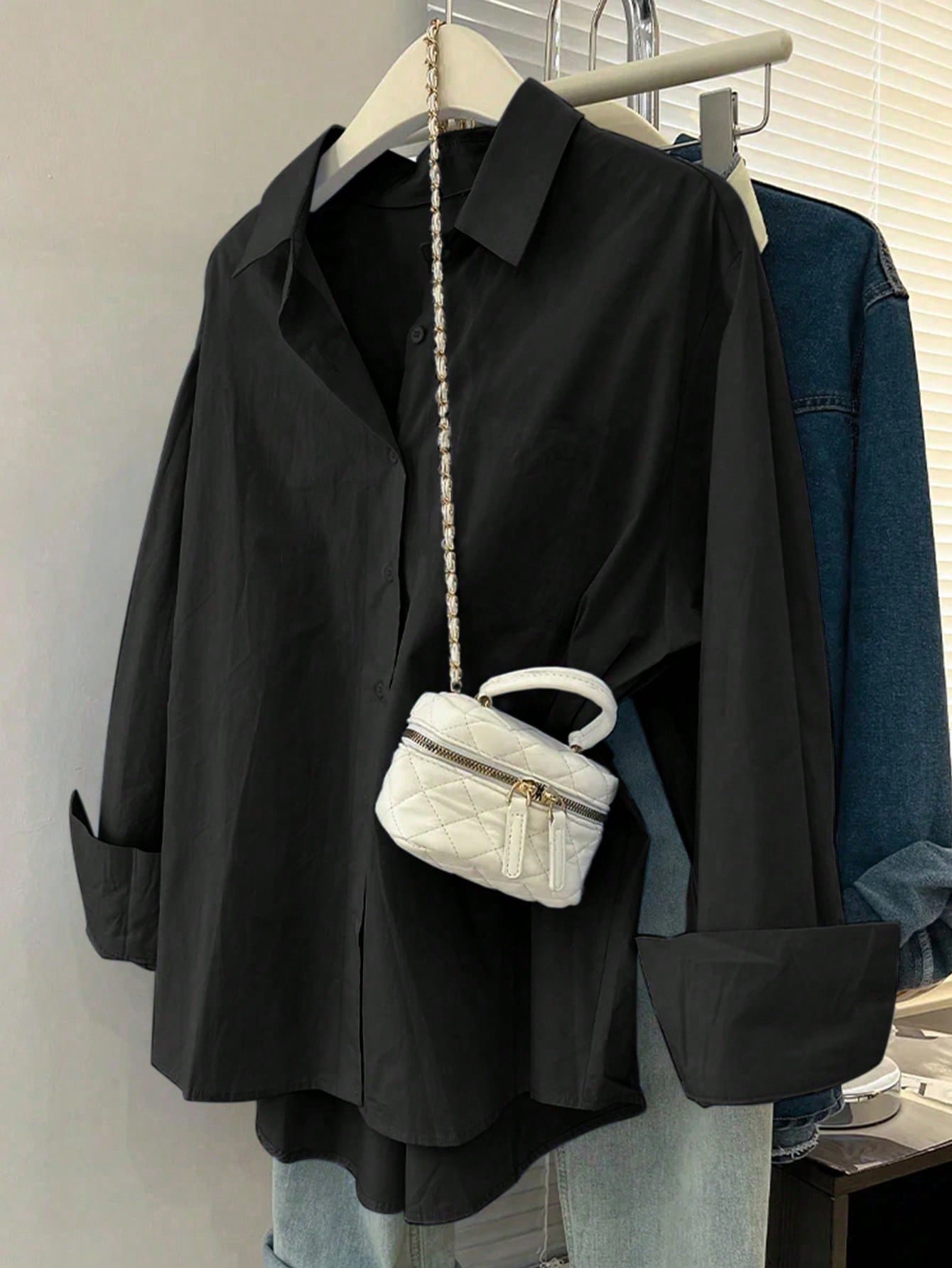 Women's Solid Color Drop Shoulder Long Sleeve Single-Breasted Casual Shirt Black Spring