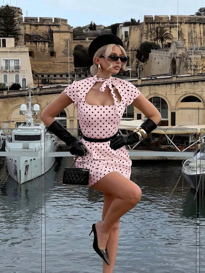 Women's Sweet Square Neck Short Sleeve Mini Dress With Bow, Spring/Summer Travel Outfit
