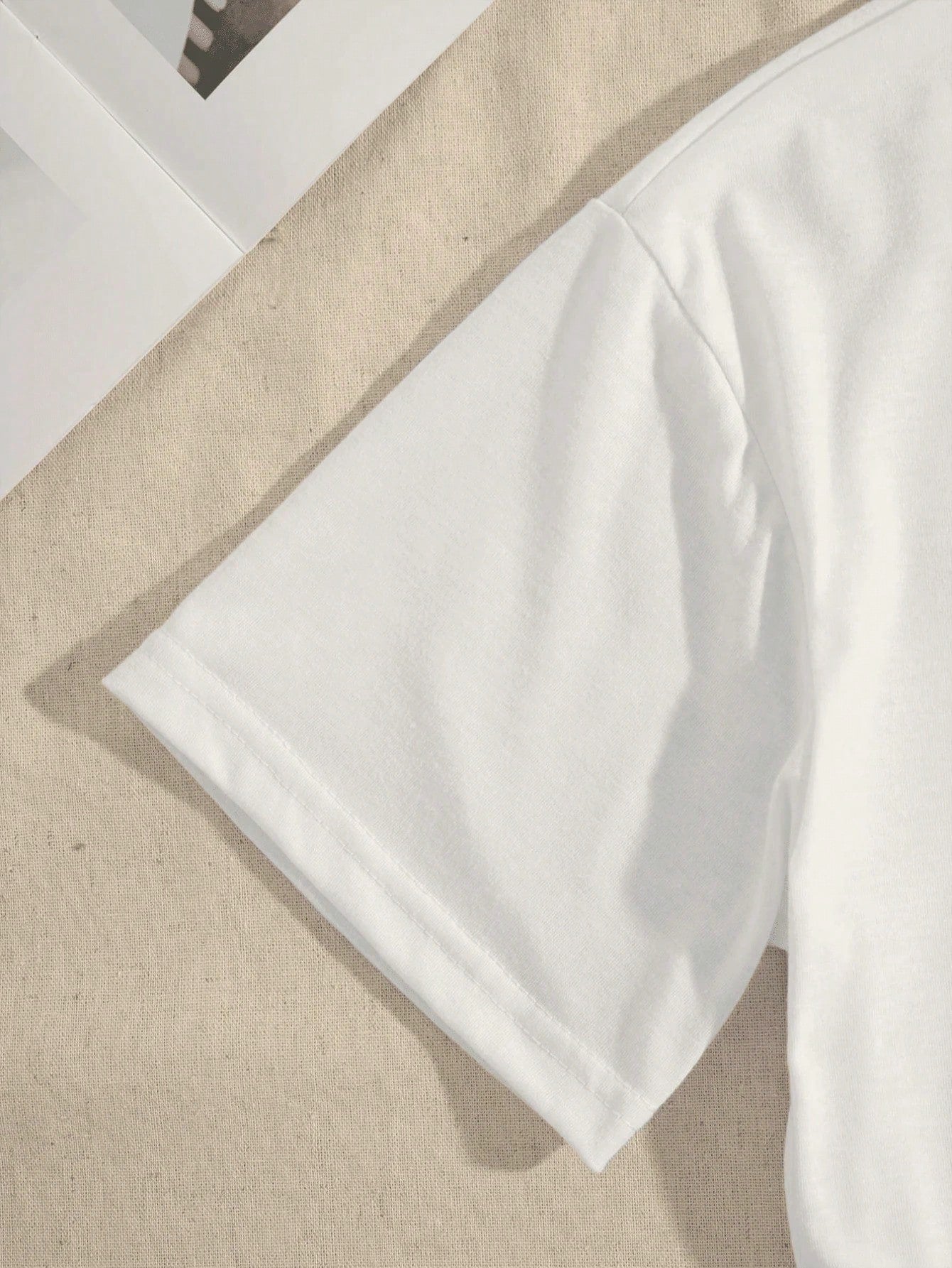 Women's White Crew Neck Short Sleeve Regular Length Knit T-Shirt, Cartoon Print, Slightly Stretchy