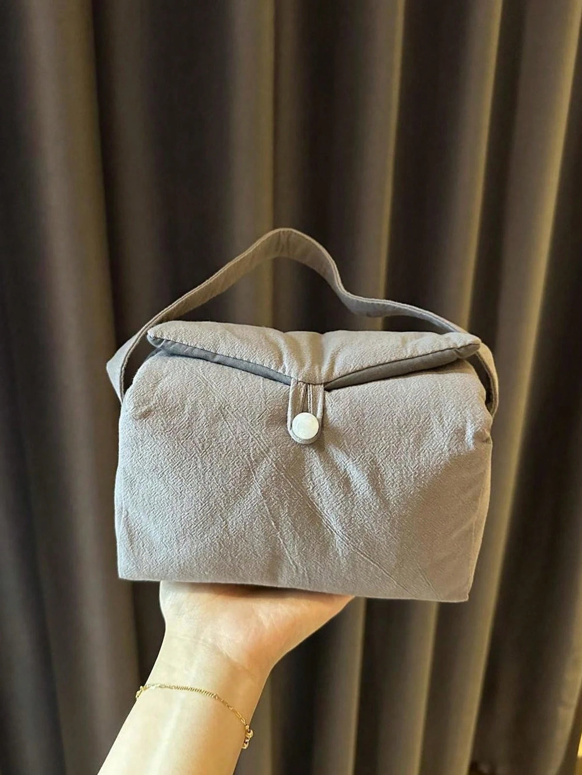 XD Fashionable Women's Grey Canvas Camera Bag- Lightweight Portable Square Handbag With Secure Buckle, Detachable Shoulder Strap And Padded Camera Protection Compartment, Photographer Camera Bag